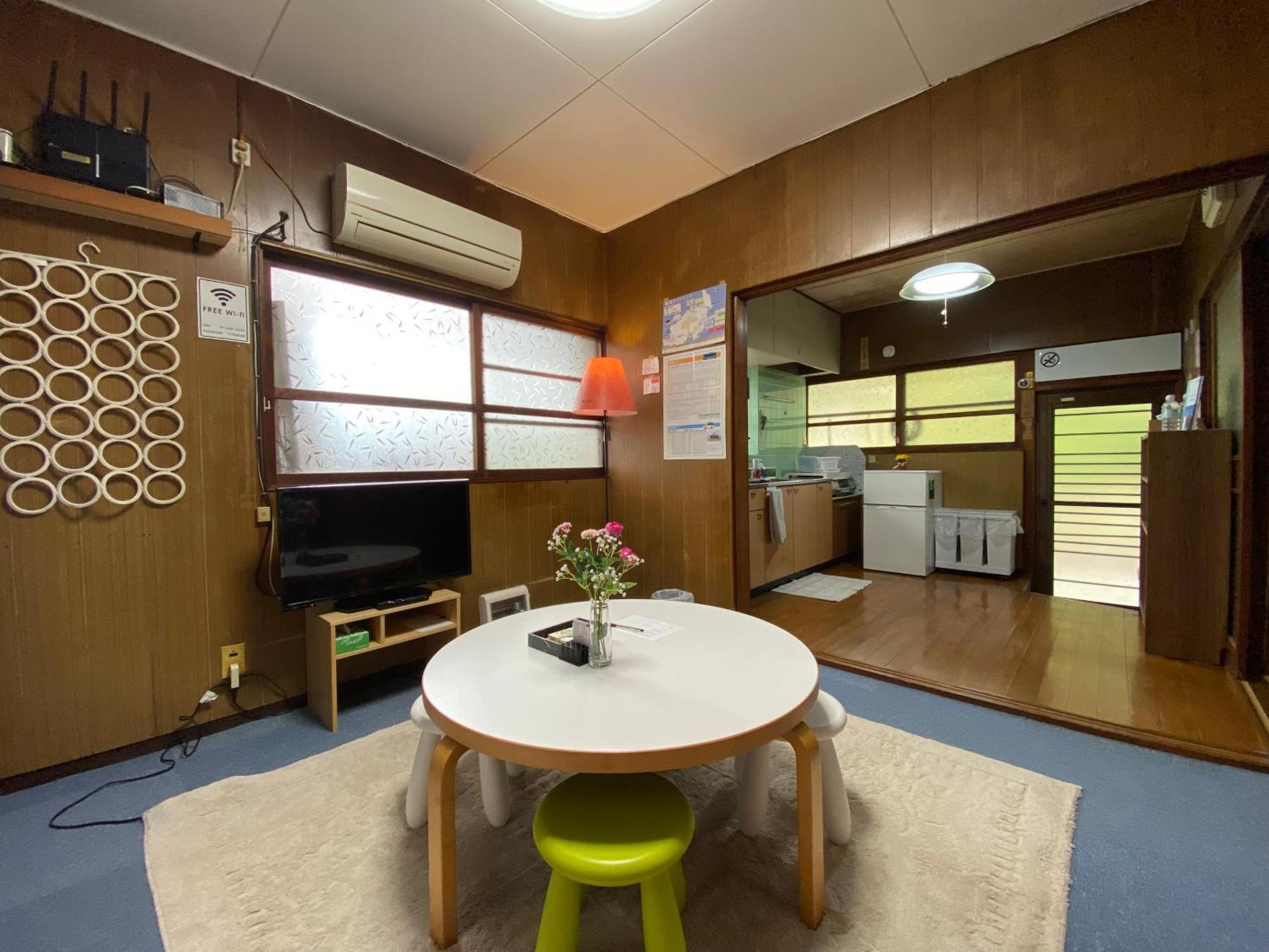 Villa Naoshima J-House Esterno foto