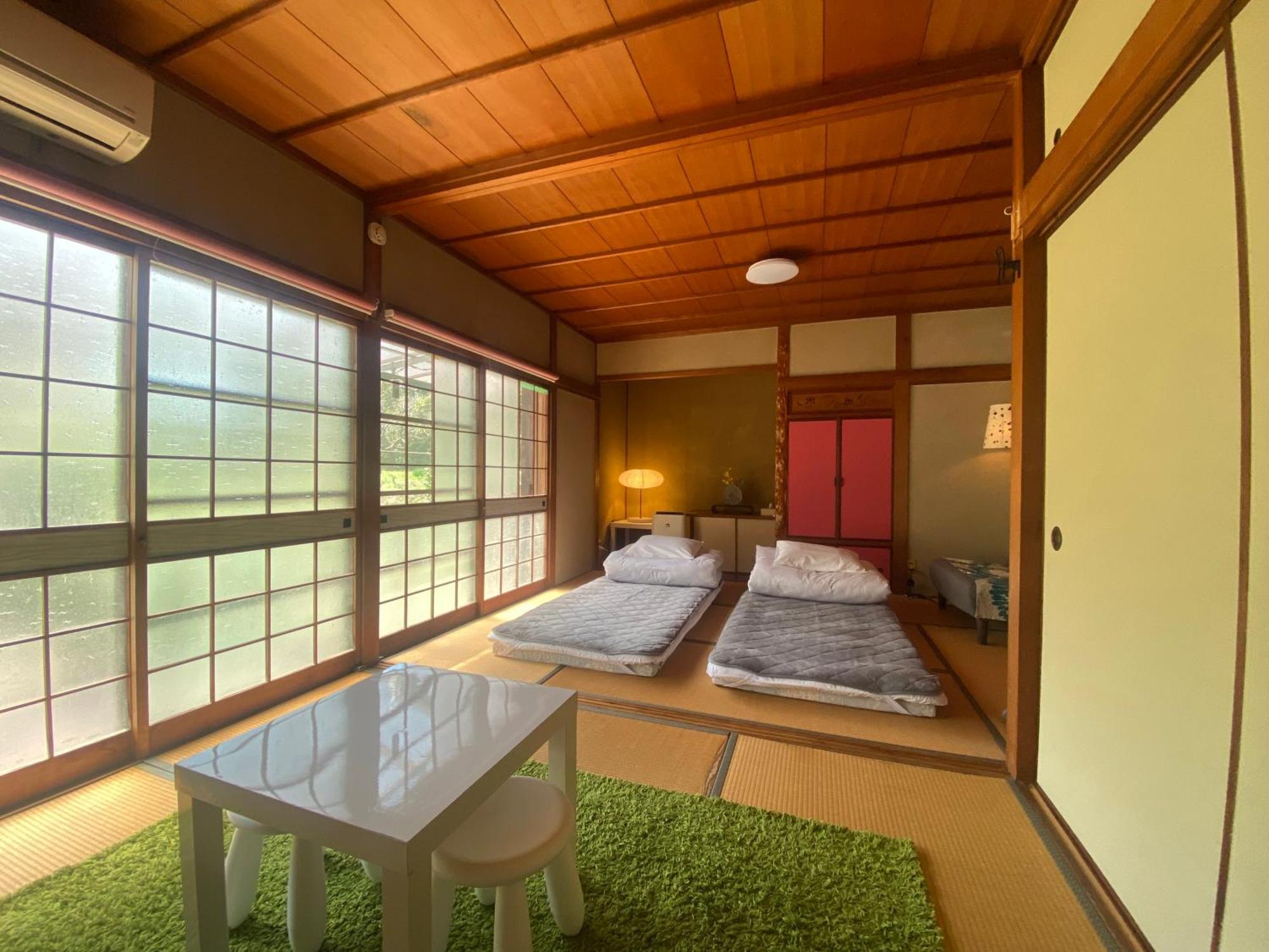 Villa Naoshima J-House Esterno foto